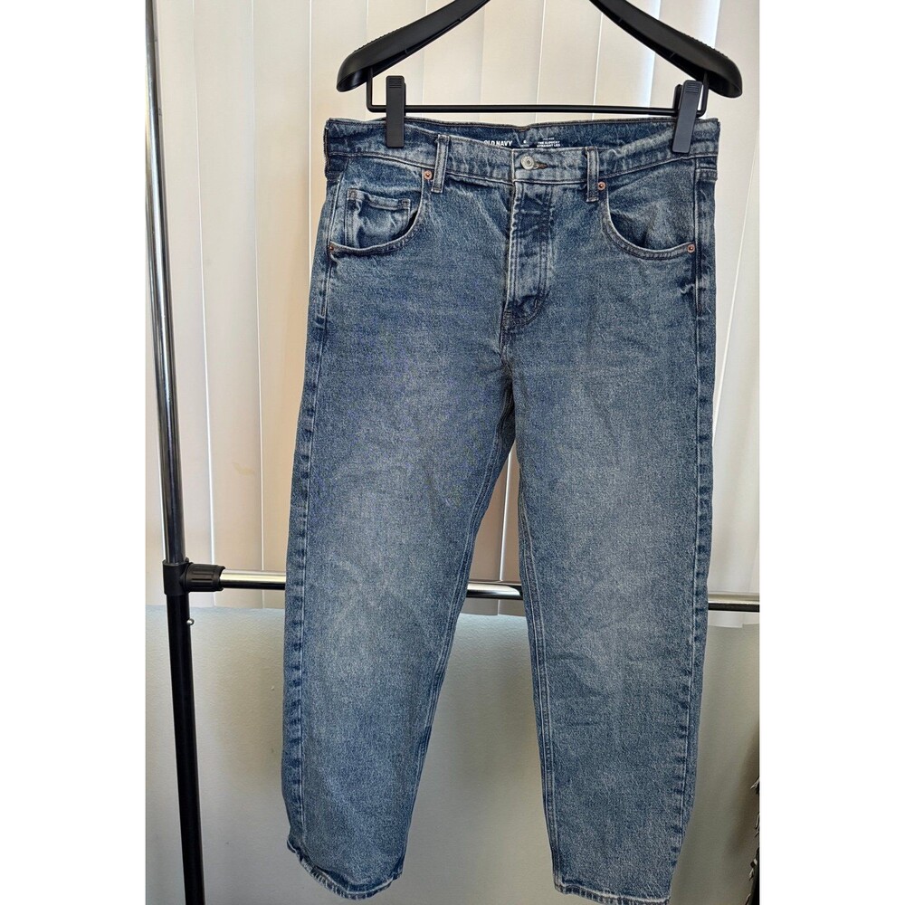 Women’s Old Navy “The Slouchy Straight Leg” “
Button Fly Jeans Size 6 Petite